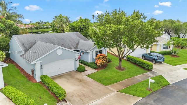 4 of 52 - 685 Se 25th Lane, Homestead, FL
