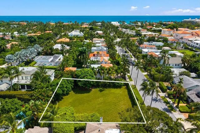 5 of 5 - 243 Seaspray Avenue, Palm Beach, FL