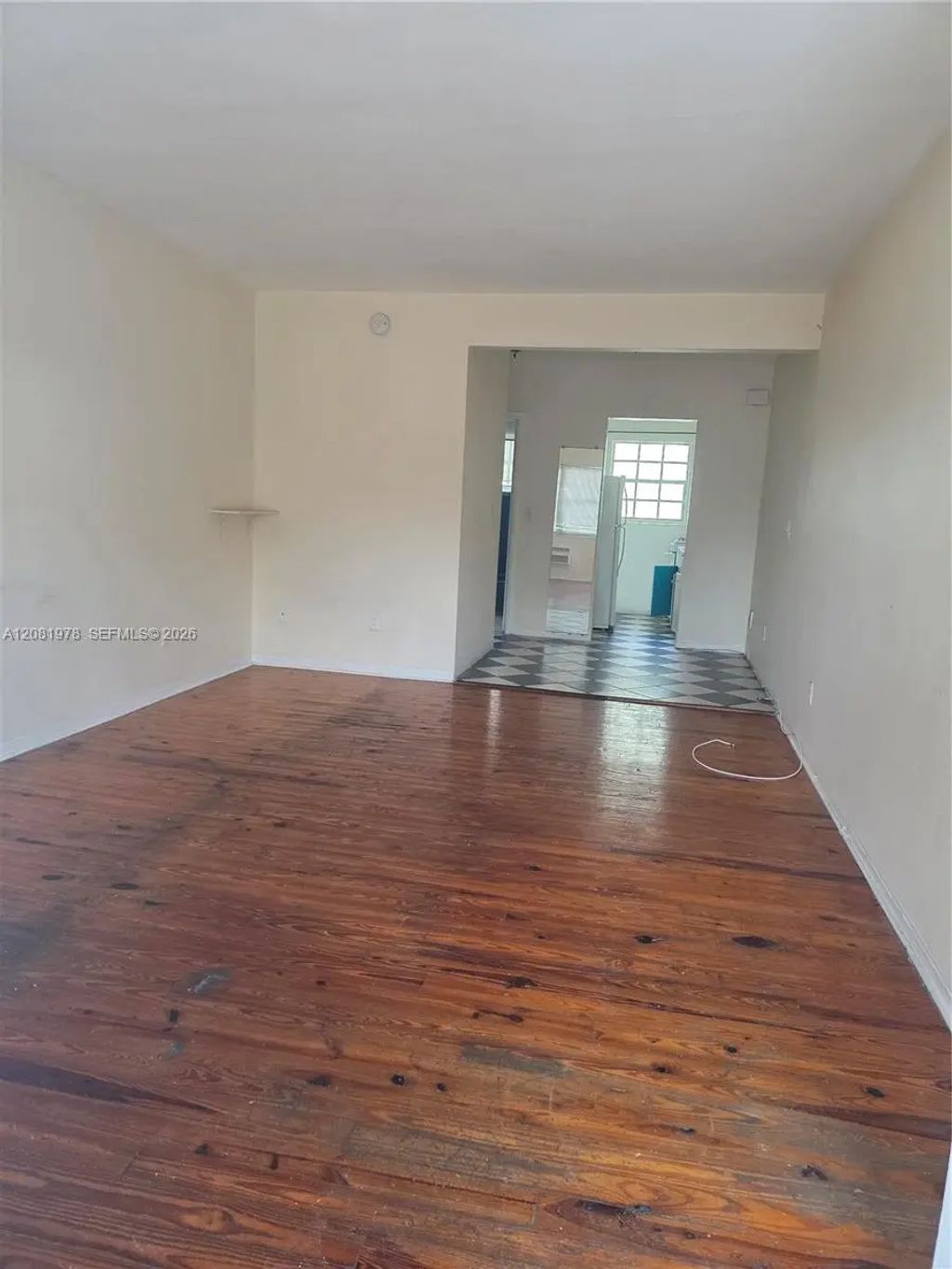 635 8th Street #202, Miami Beach