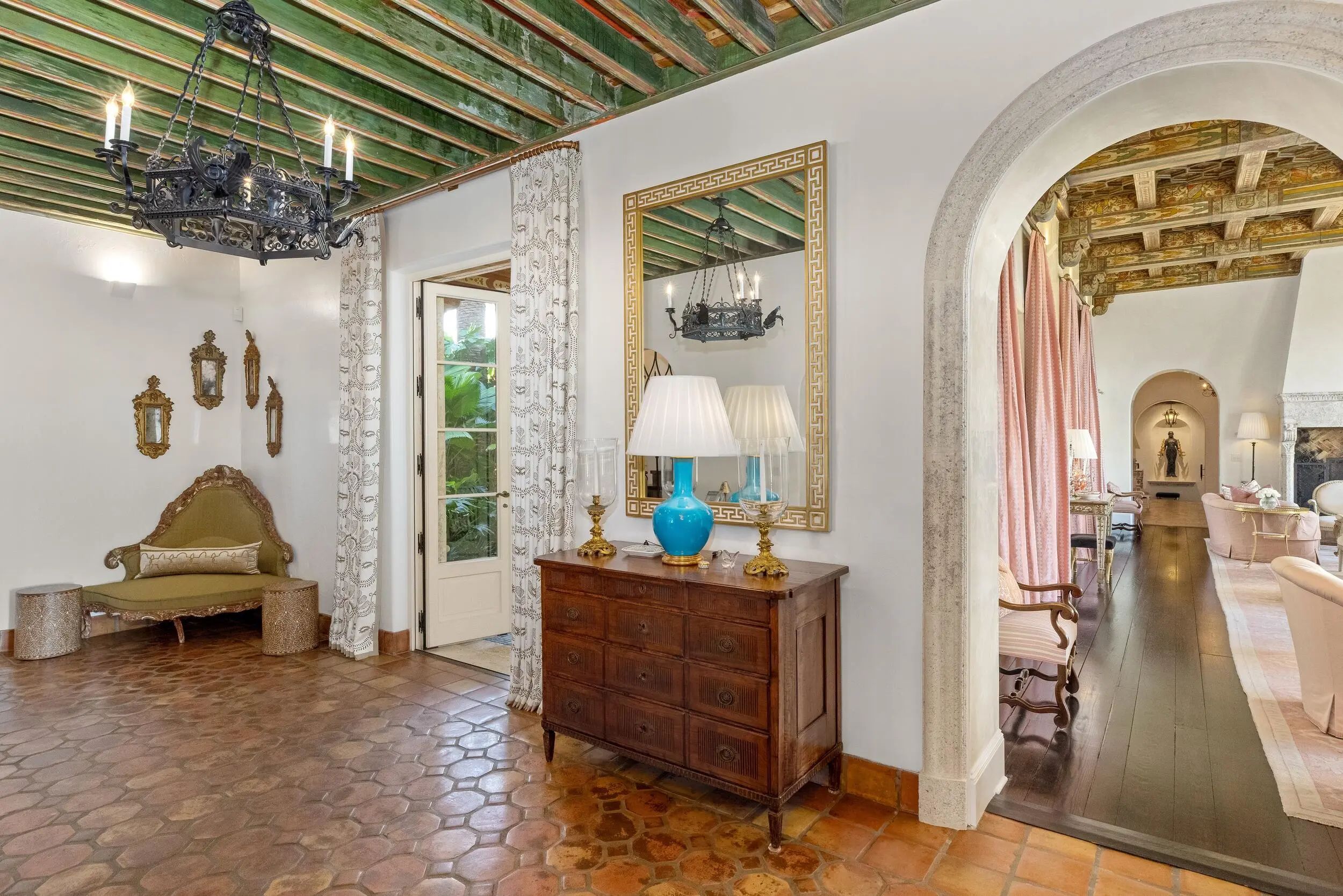 920 S Ocean Boulevard, Palm Beach, FL, 33480