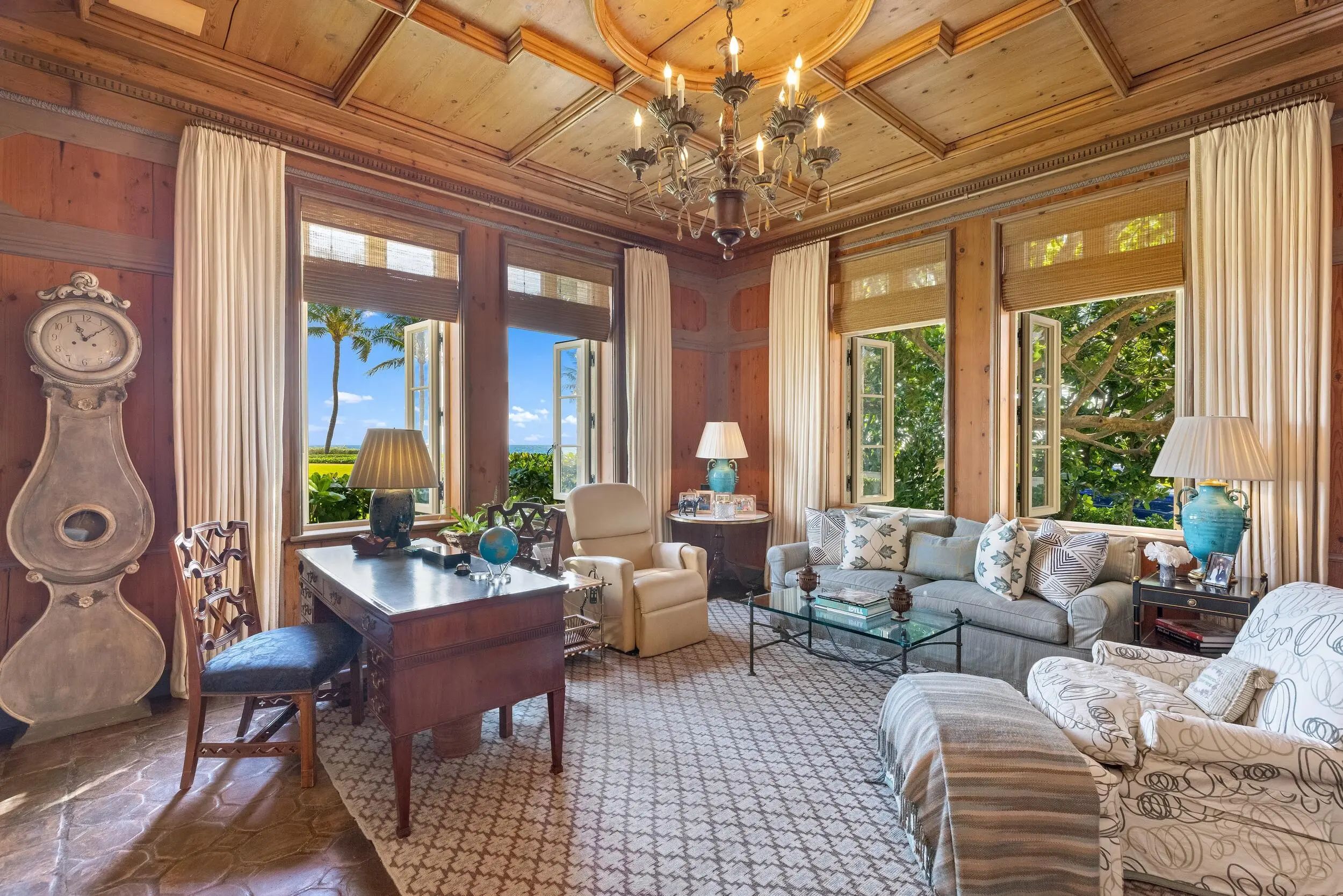 920 S Ocean Boulevard, Palm Beach, FL, 33480