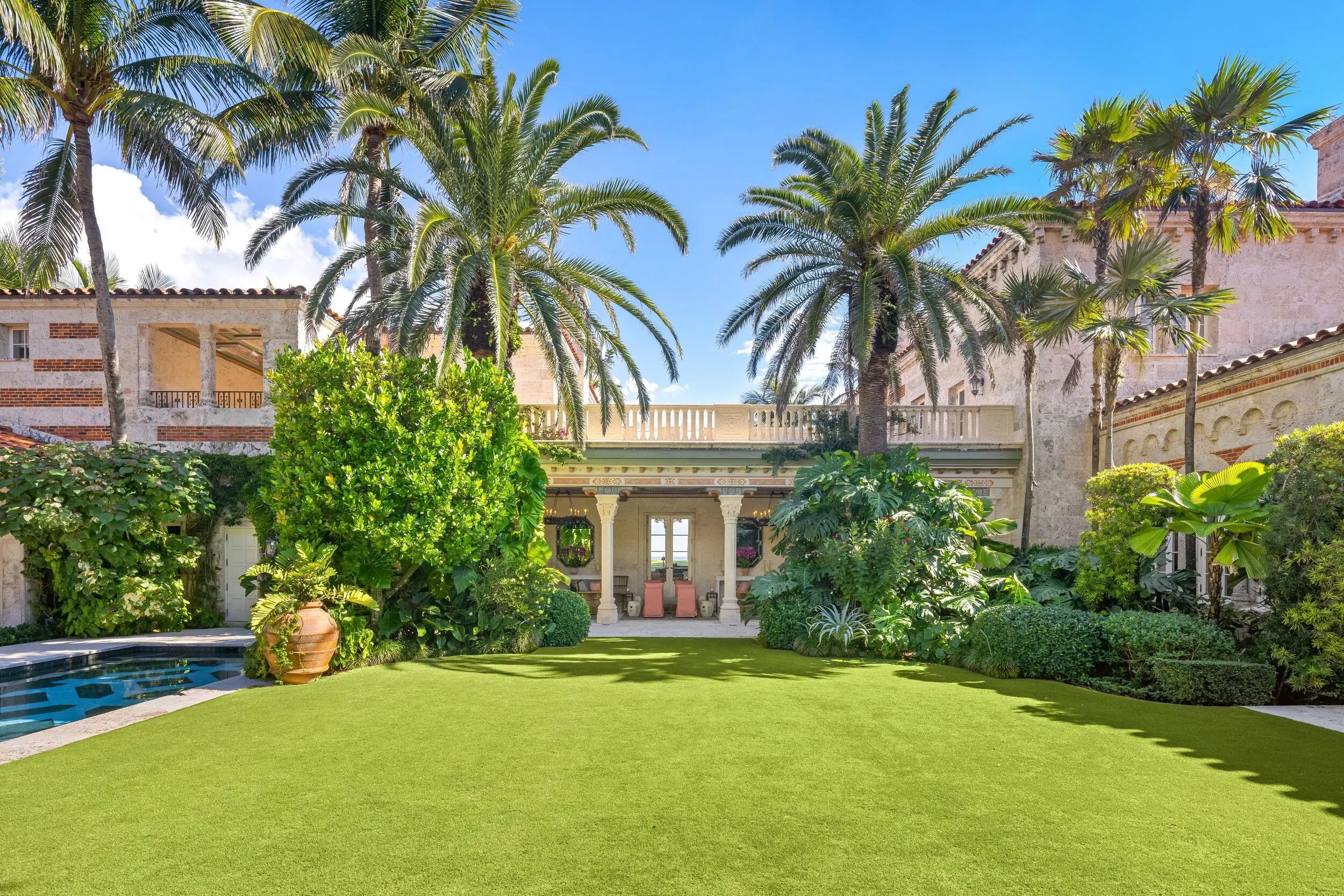 920 S Ocean Boulevard, Palm Beach, FL, 33480
