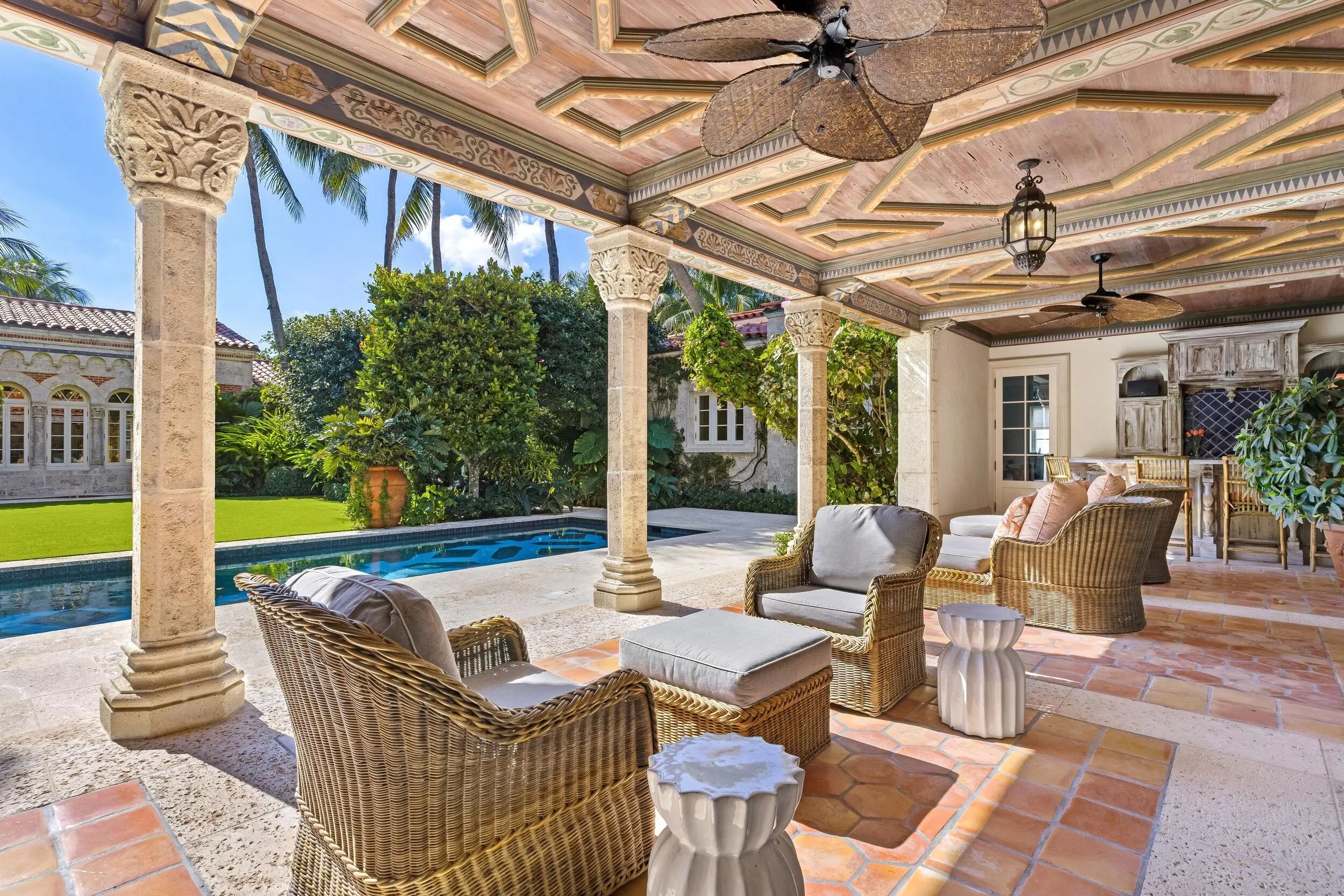 920 S Ocean Boulevard, Palm Beach, FL, 33480