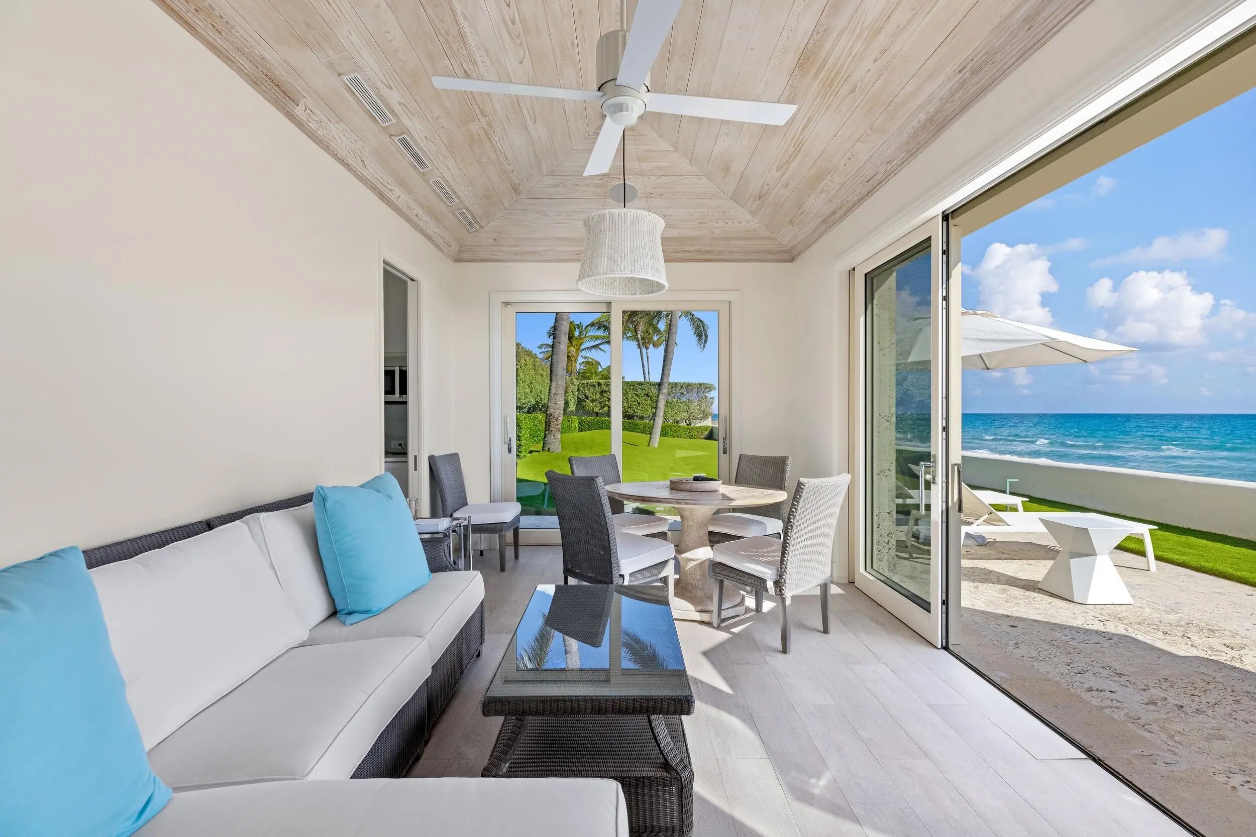 920 S Ocean Boulevard, Palm Beach, FL, 33480
