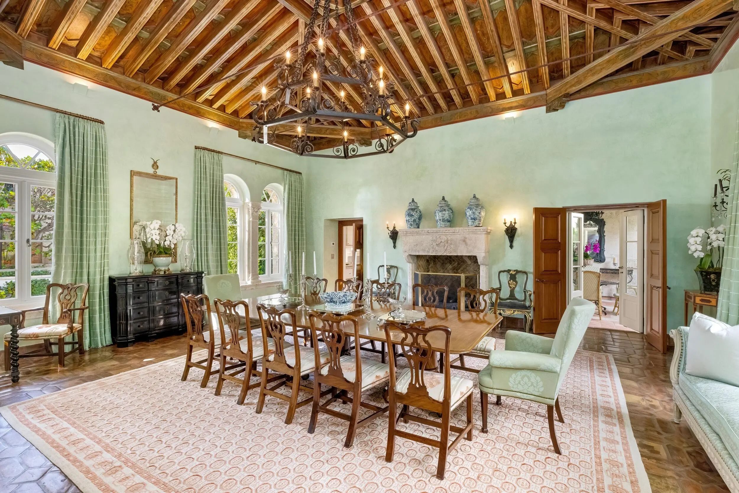 920 S Ocean Boulevard, Palm Beach, FL, 33480