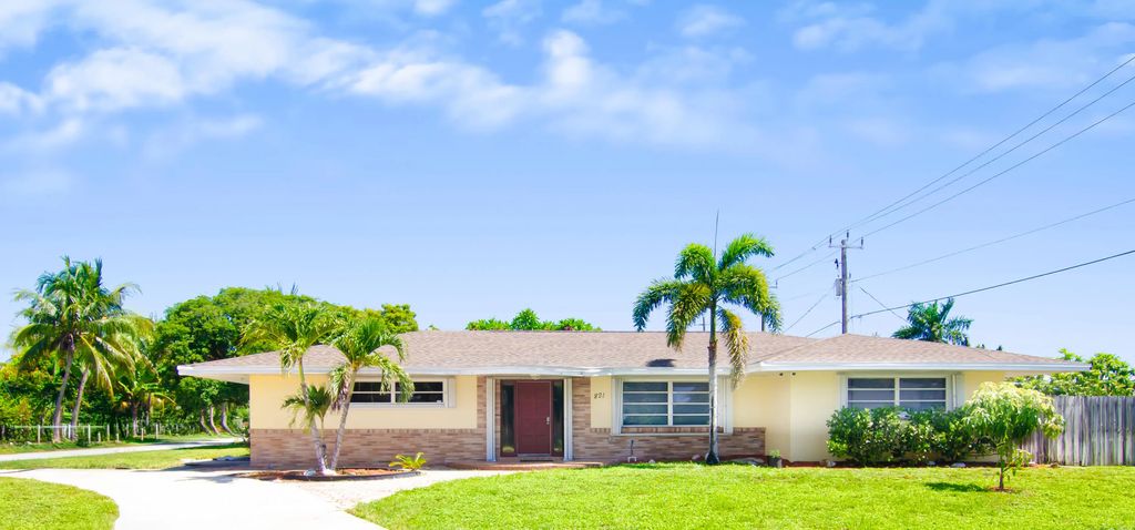 891 Lyndon Drive, Lantana