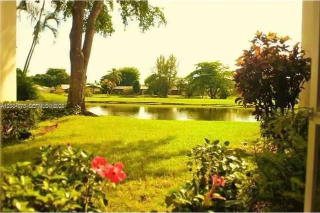 2431 Sw 82nd Avenue #202, Davie