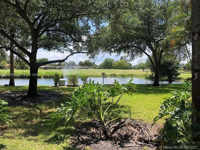 5 of 7 - 2431 Sw 82nd Avenue #202, Davie, FL