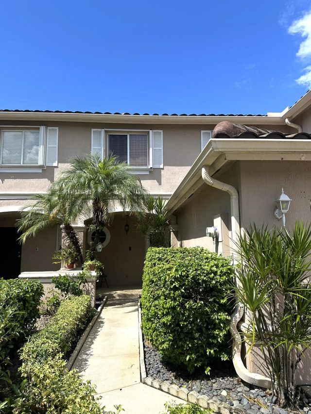 4864 Pinemore Lane, Lake Worth