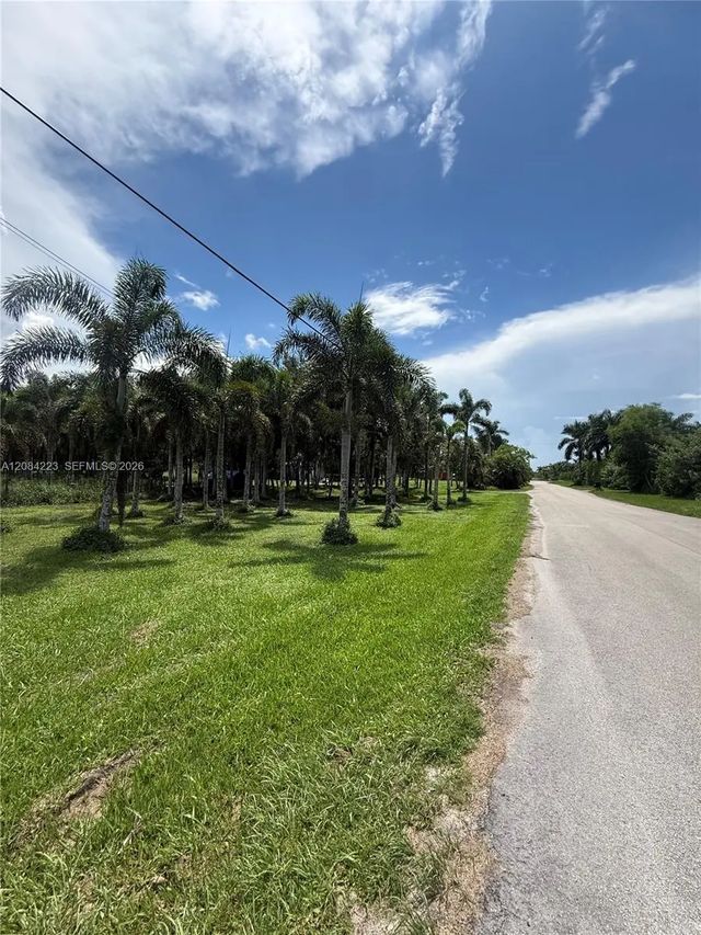 2 of 16 - 208 Sw 208th Lane, Southwest Ranches, FL