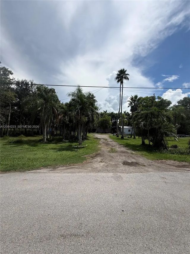 4 of 16 - 208 Sw 208th Lane, Southwest Ranches, FL
