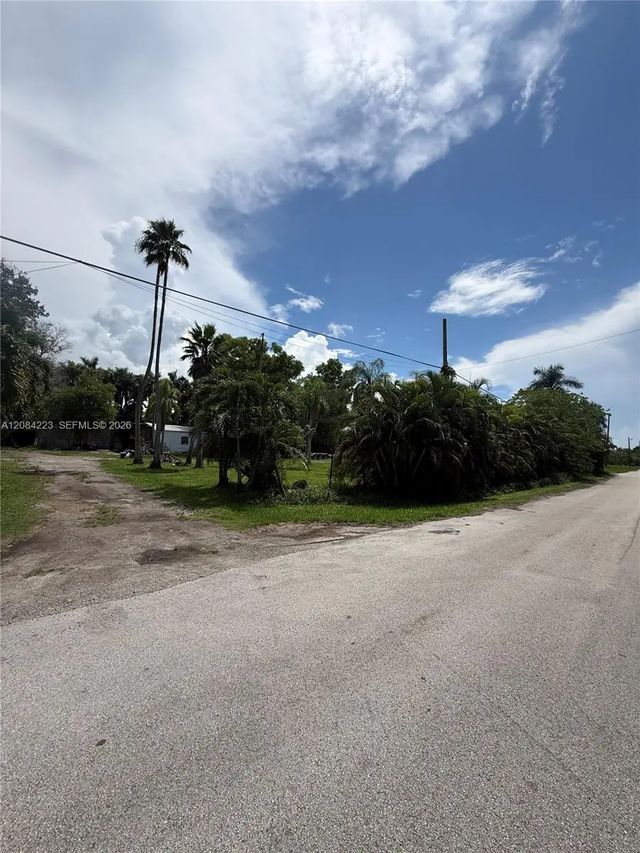 5 of 16 - 208 Sw 208th Lane, Southwest Ranches, FL