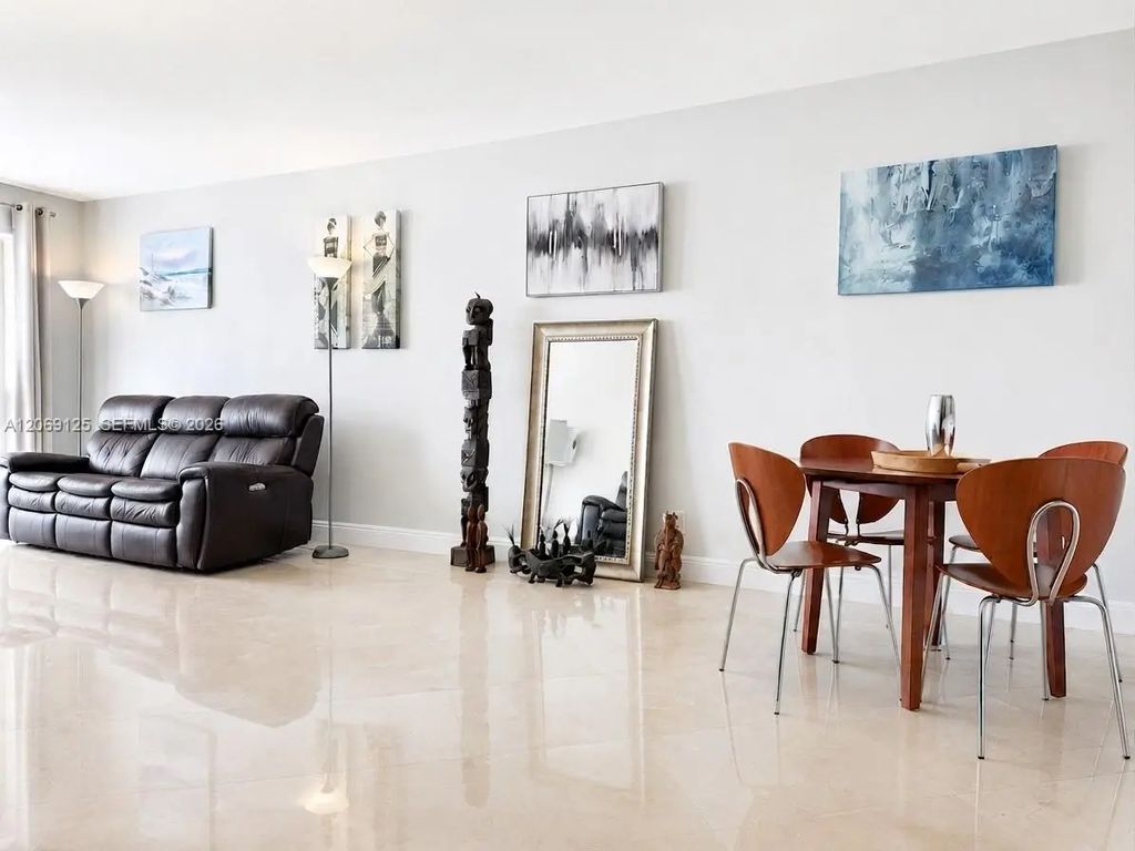 19370 Collins Avenue #1627, Sunny Isles Beach