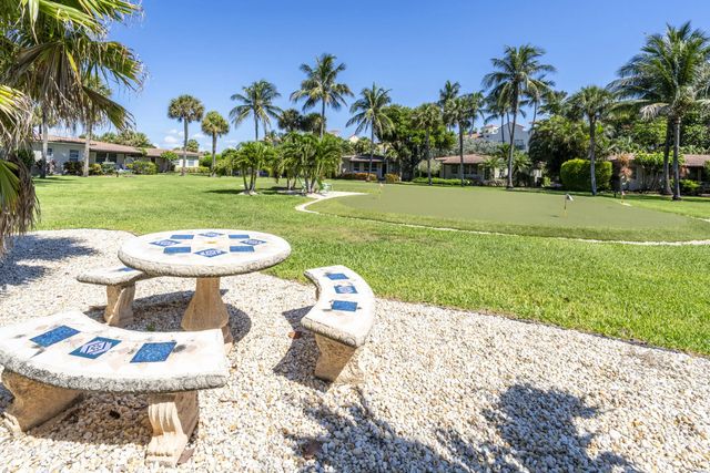 4 of 5 - 1225 Hillsboro Mile #t1, Hillsboro Beach, FL
