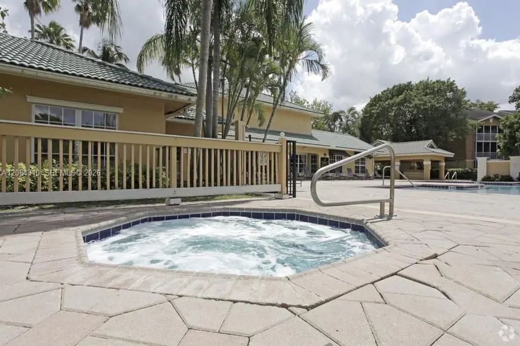 N/A, Pompano Beach
