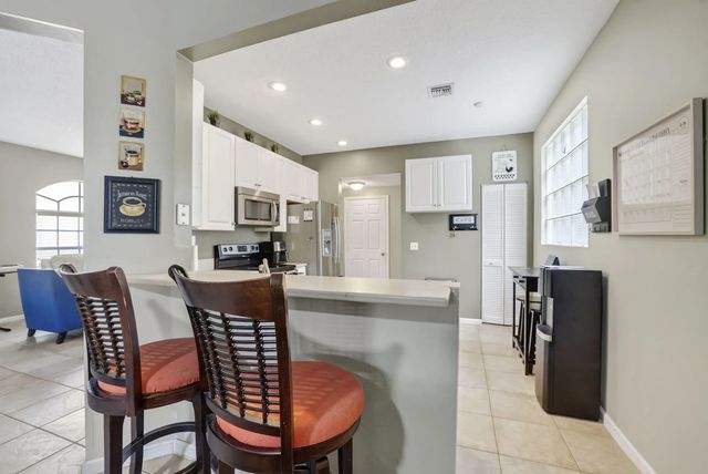 5 of 23 - 10212 Nw 7 Street, , FL