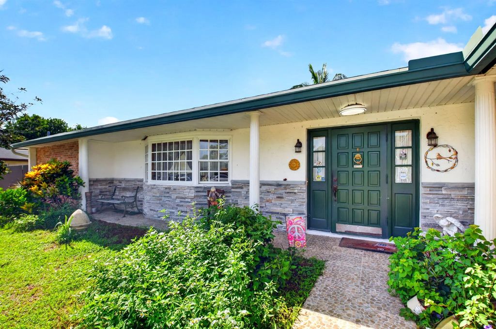 7866 Saint Andrews Road, Lake Worth