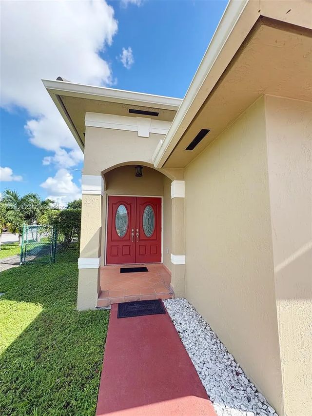 3 of 25 - 3397 W 72nd Place, Hialeah, FL