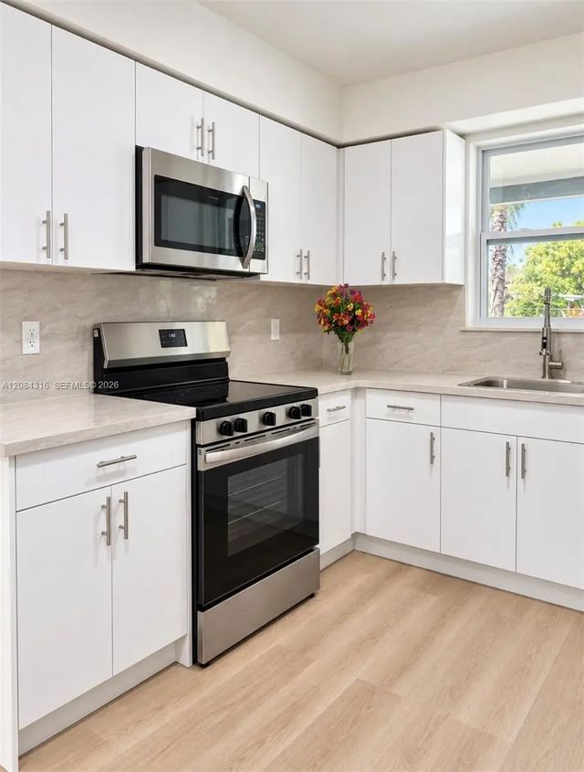 4 of 22 - 400 Sw 31st Avenue, Fort Lauderdale, FL