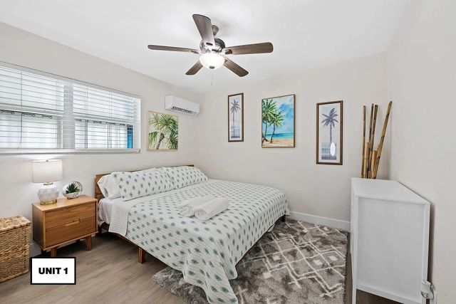 4 of 32 - 310 Ne 6th Street #1-3, Hallandale Beach, FL