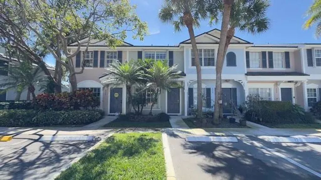 5292 Jubilee Way, Margate