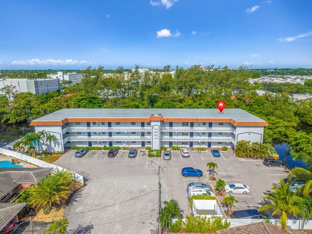 2 of 23 - 1400 Ne 57th Street #304, Fort Lauderdale, FL
