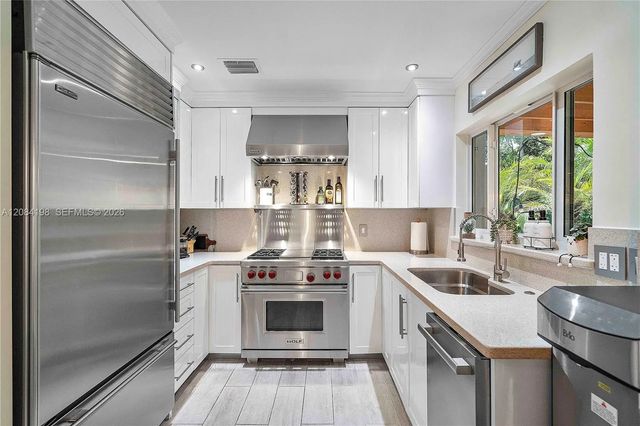 4 of 39 - 705 Sw 8th Avenue, Fort Lauderdale, FL