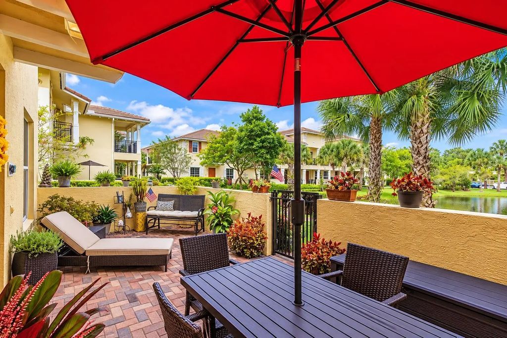 4760 Sierra Lane, Coconut Creek