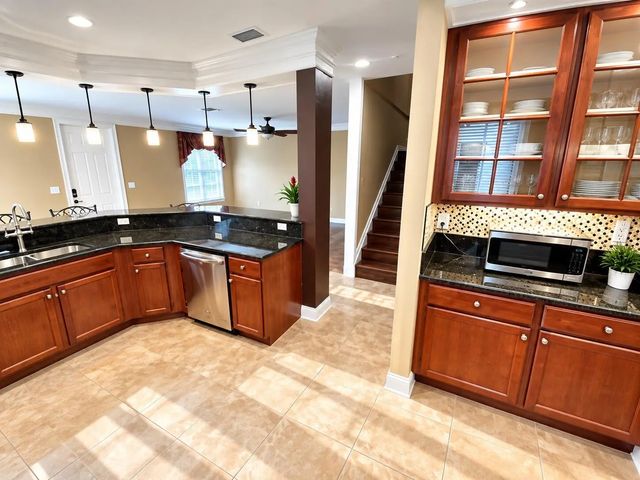 3 of 27 - 4760 Sierra Lane, Coconut Creek, FL