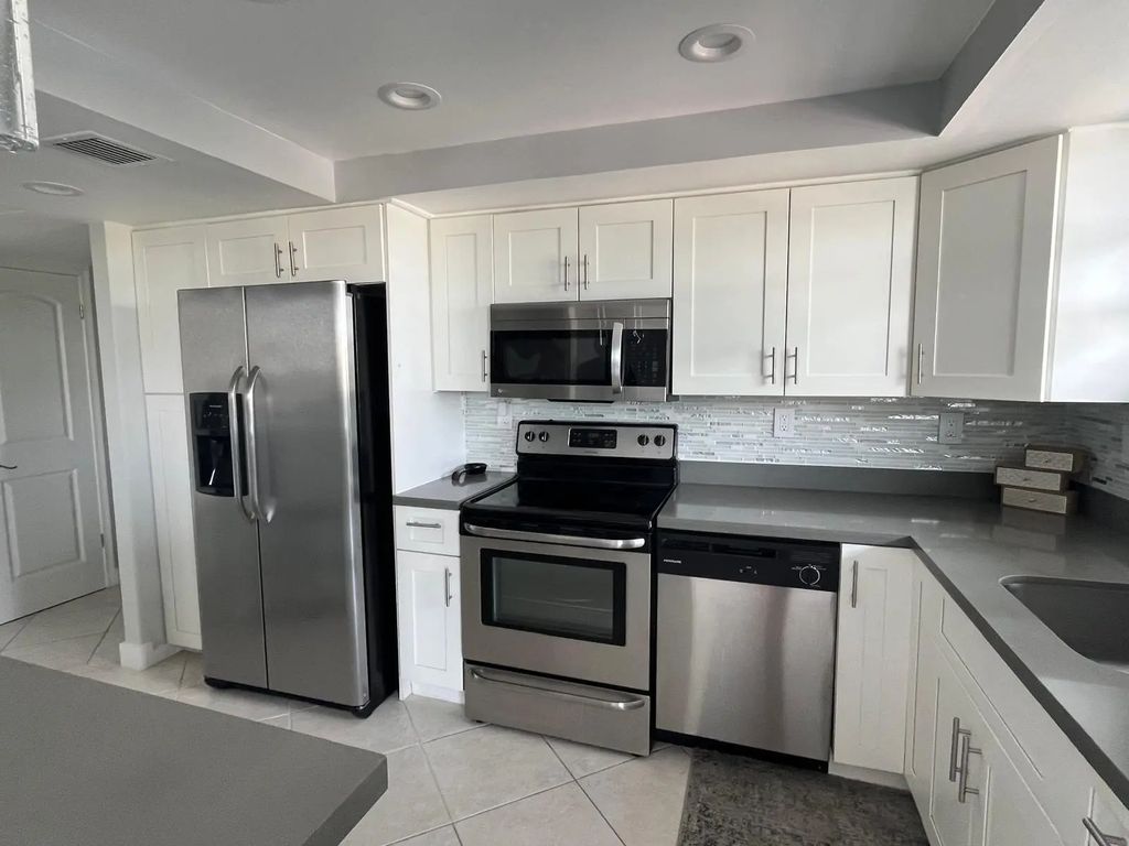 137 Golden Isles Drive #412, Hallandale Beach