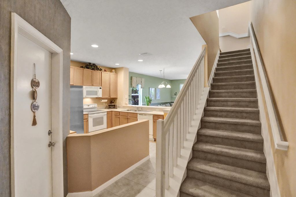 8055 Bellagio Lane, Boynton Beach