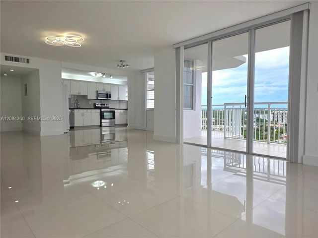 4 of 58 - 18051 Biscayne Boulevard #1204, Aventura, FL