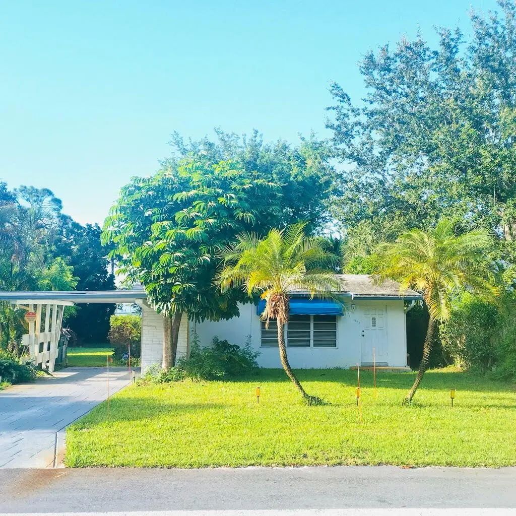 1273 Ne 37th Street, Oakland Park