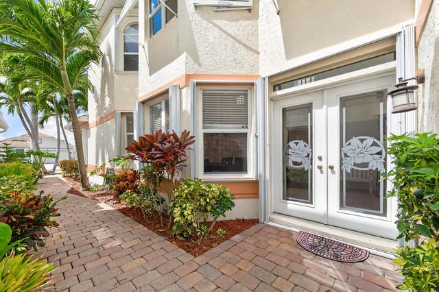 4 of 47 - 120 Pepper Lane, Jensen Beach, FL
