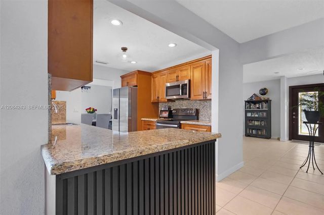 4 of 54 - 6121 Sw 16th Street, Plantation, FL