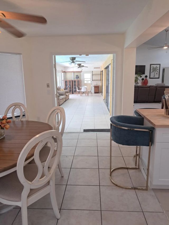5 of 10 - 2640 Sw Harem Circle, Port St. Lucie, FL