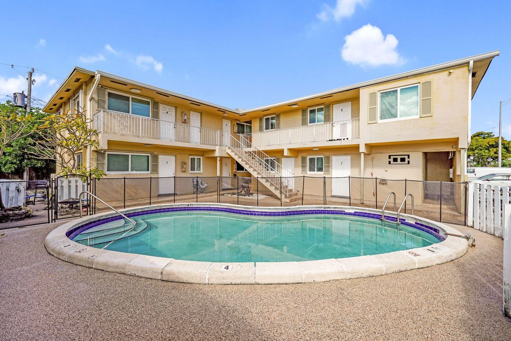 5141 Ne 18th Avenue #1-6, Fort Lauderdale