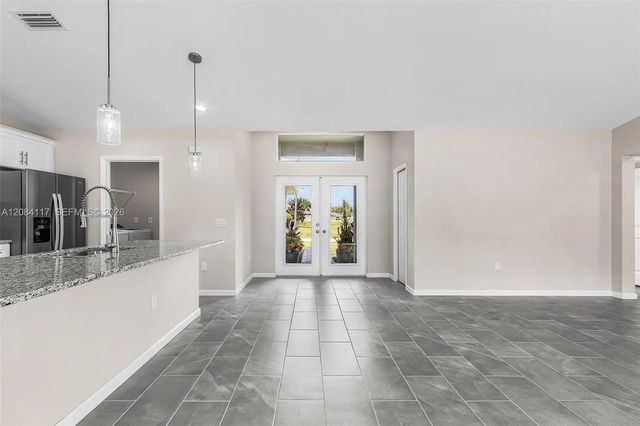 4 of 27 - 2305 Nw 34 Avenue, Cape Coral, FL