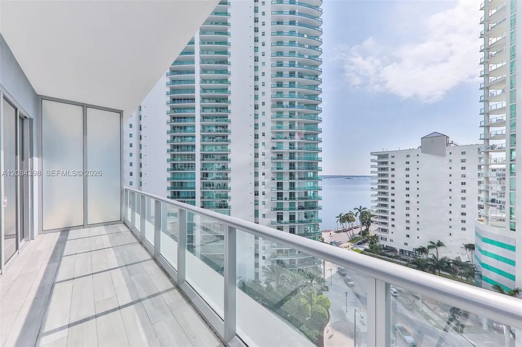 1300 Brickell Bay Drive #1206, Miami