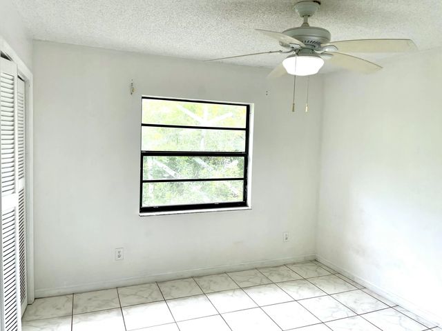 5 of 8 - 3293 Kirk Road #unit 7, Lake Worth, FL