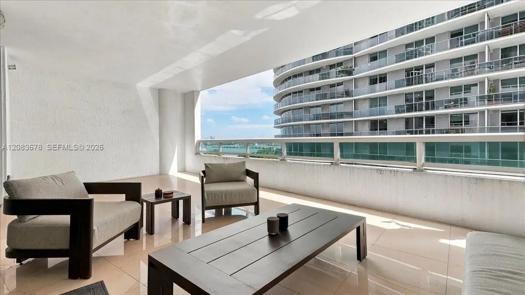 1800 N Bayshore Drive #612, Miami