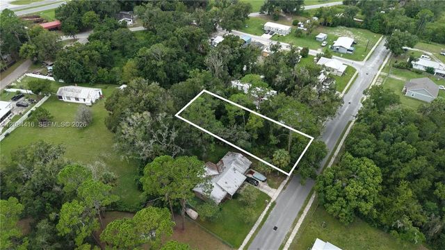 221 W Palmetto Street, 