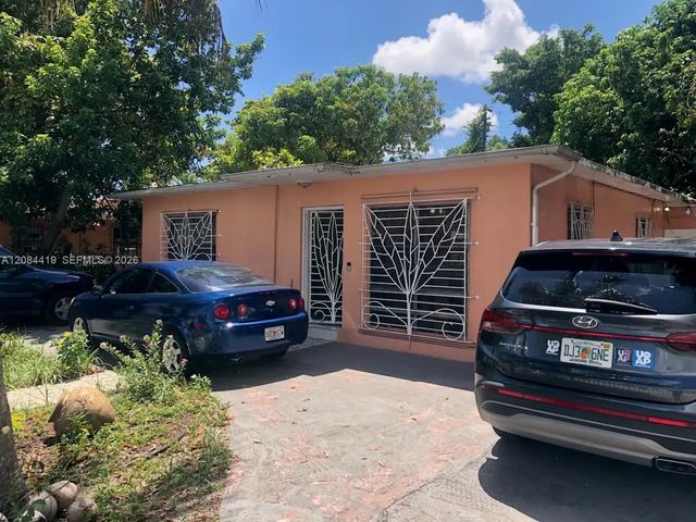 770 E 17th Street, Hialeah
