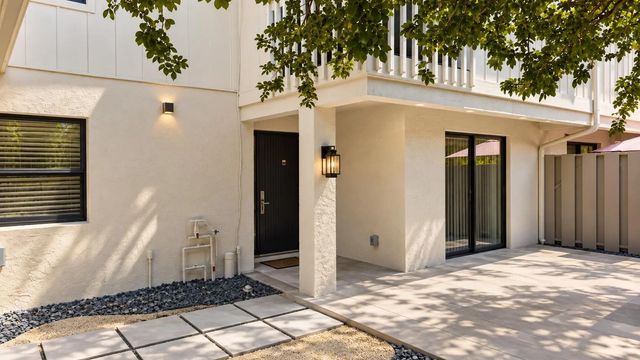 2 of 39 - 264 Deer Creek Wildwood Lane E, Deerfield Beach, FL