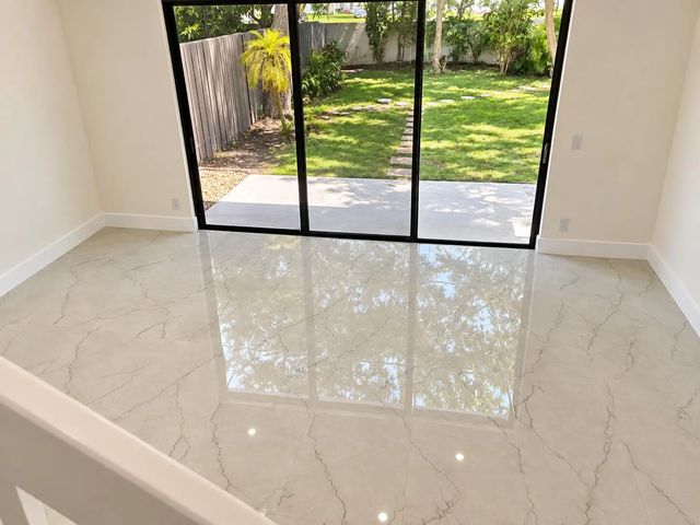 4 of 39 - 264 Deer Creek Wildwood Lane E, Deerfield Beach, FL