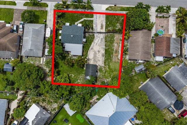 3 of 37 - 1007 Charles Street, West Palm Beach, FL