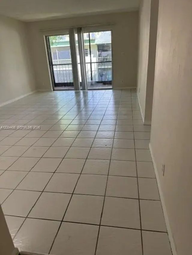 4153 Nw 90th Avenue #206, Coral Springs