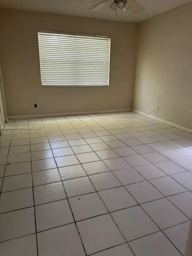 3 of 13 - 4153 Nw 90th Avenue #206, Coral Springs, FL