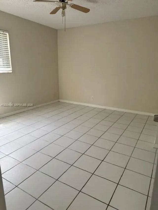 4 of 13 - 4153 Nw 90th Avenue #206, Coral Springs, FL
