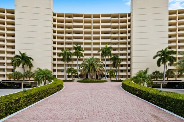3 of 29 - 134 Lakeshore Drive #814, North Palm Beach, FL